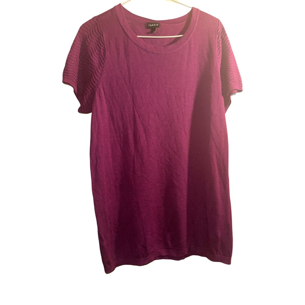 Torrid Trendy Berry Short Sleeve sweater size 1
